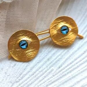 Surrealism Blue Eye Sunglasses Brooch– Unique Statement Pin